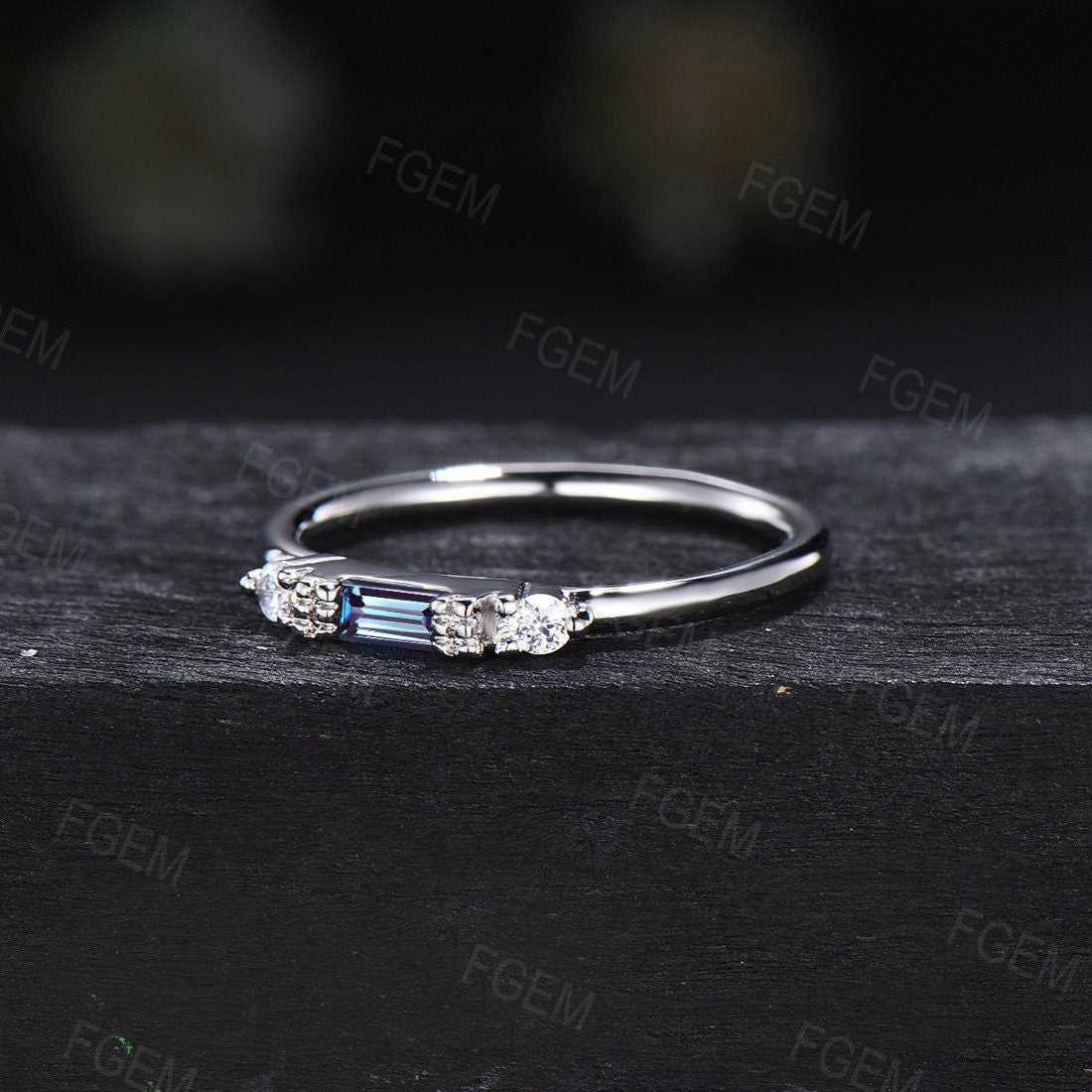 Sterling Silver Baguette Cut Color-Change Alexandrite Ring Minimalist Wedding Band June Birthstone Birthday Gifts for Women Dainty Jewelry