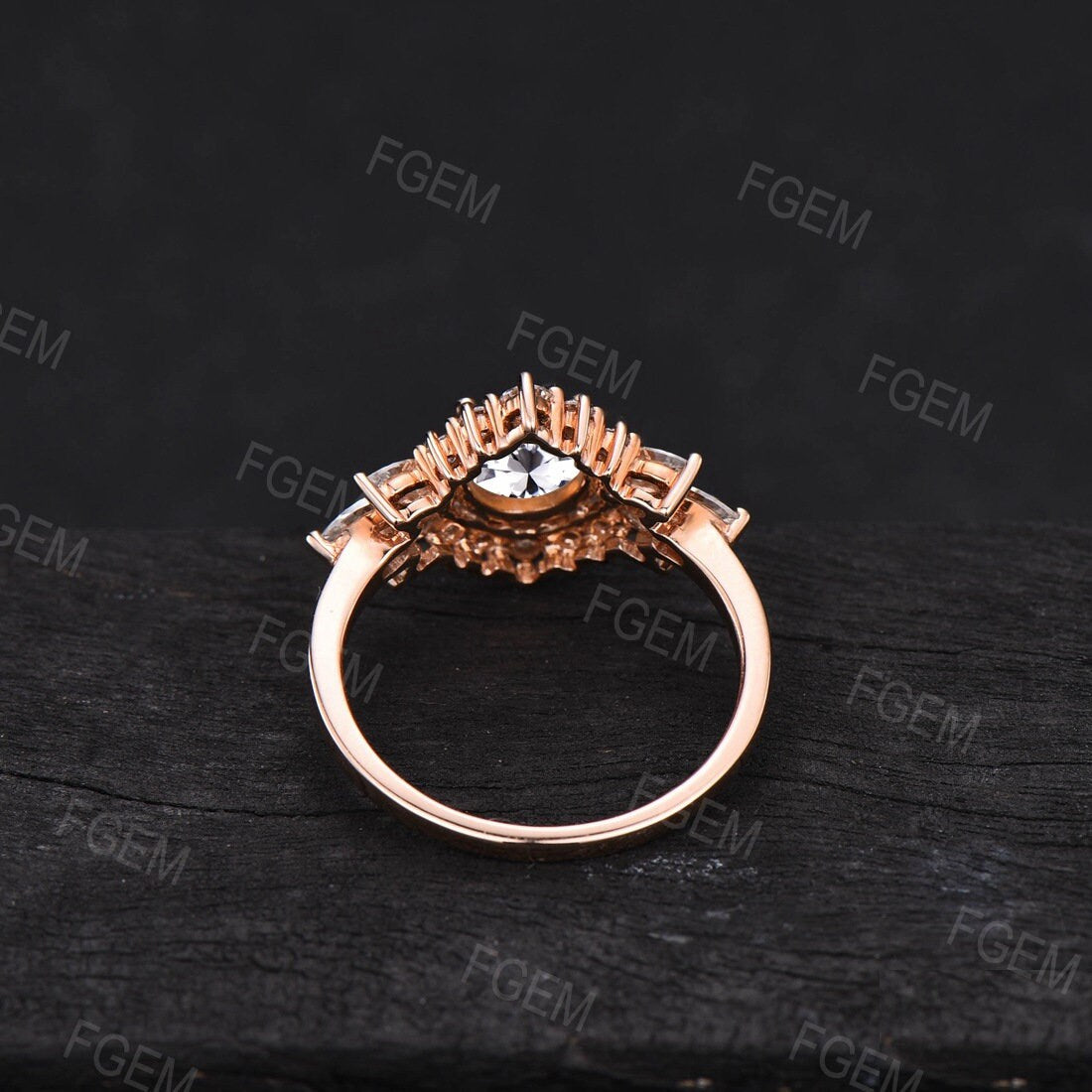 Round Moissanite Cluster Engagement Ring Unique Flower Design Moissanite Diamond Jewelry Halo Wedding Ring Vintage Anniversary Gift Women