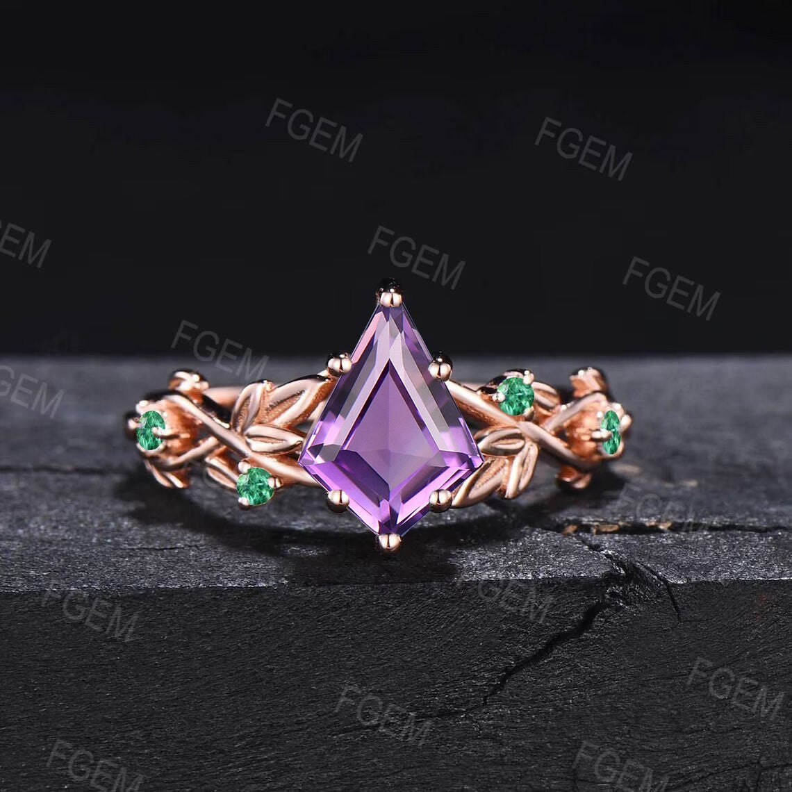 Nature Inspired Natural Amethyst Bridal Set Kite Cut Leaf Amethyst Engagement Ring Purple Crystal Wedding Ring Emerald Amethyst Wedding Band