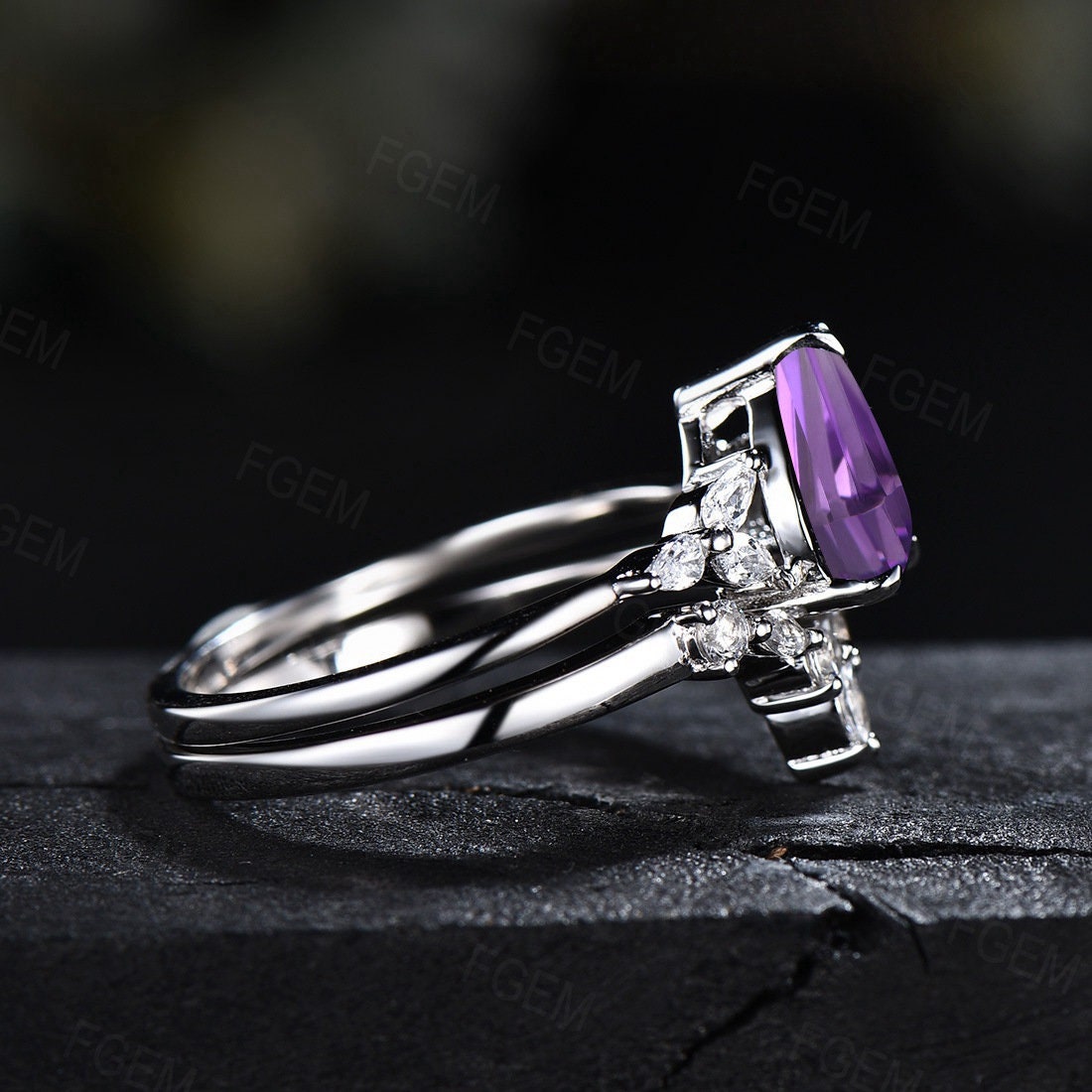 1.25ct Pear Shaped Natural Amethyst Ring Set Silver Platinum Purple Crystal Amethyst Wedding Bridal Ring February Birthstone Jewelry Gifts