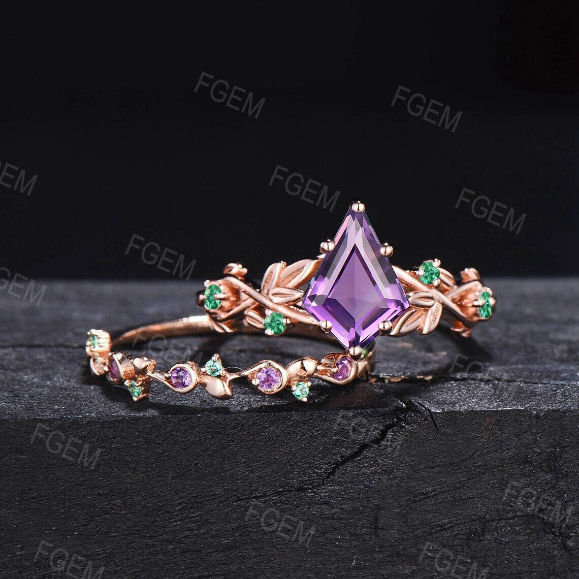 Nature Inspired Natural Amethyst Bridal Set Kite Cut Leaf Amethyst Engagement Ring Purple Crystal Wedding Ring Emerald Amethyst Wedding Band