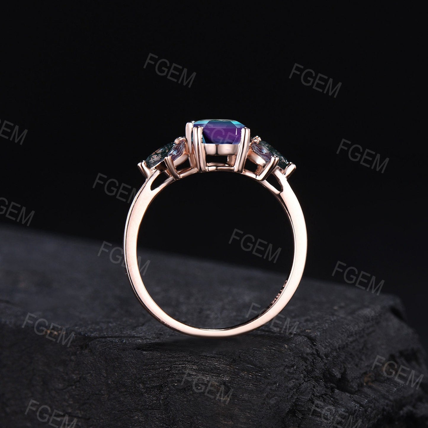 1.5ct Oval Cut Color-Change Alexandrite Cluster Engagement Rings 10K Rose Gold Vintage Marquise Moss Agate Wedding Ring June Birthstone Gift