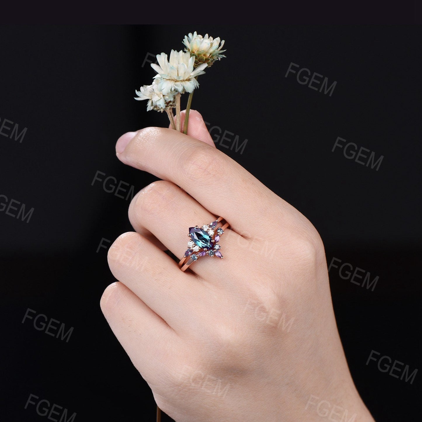 Unique Marquise Alexandrite Engagement Ring Set 10K/14K/18K Rose Gold June Birthstone Wedding Ring Vintage Moissanite Amethyst Purple Ring