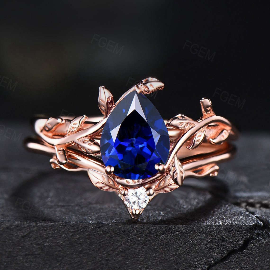 Rose Gold 1.25ct Blue Sapphire Leaf Engagement Ring Vintage Pear Shaped Sapphire Bridal Set September Birthstone Blue Gemstone Jewelry Gifts
