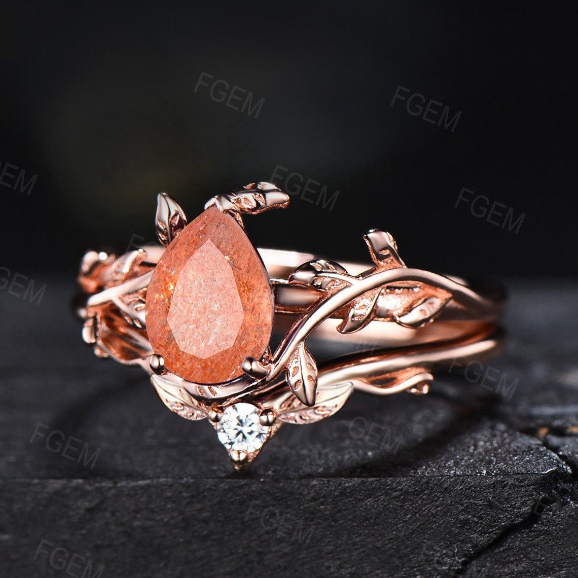 Natural Pear Shaped Sunstone Engagement Ring Leaf Branch Solitaire Sunstone Ring Set Alternative Wedding Ring Unique Orange Gemstone Ring