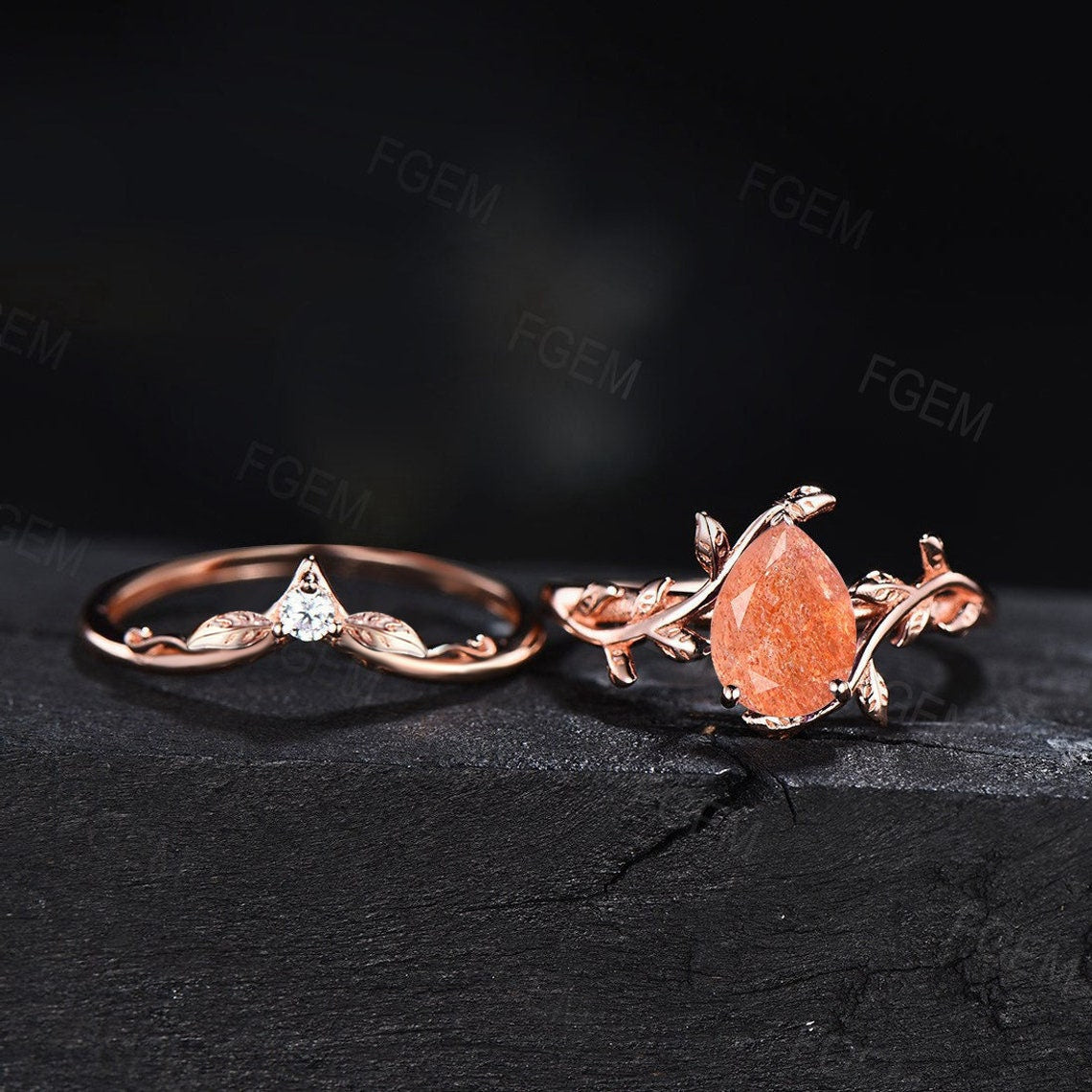 Natural Pear Shaped Sunstone Engagement Ring Leaf Branch Solitaire Sunstone Ring Set Alternative Wedding Ring Unique Orange Gemstone Ring