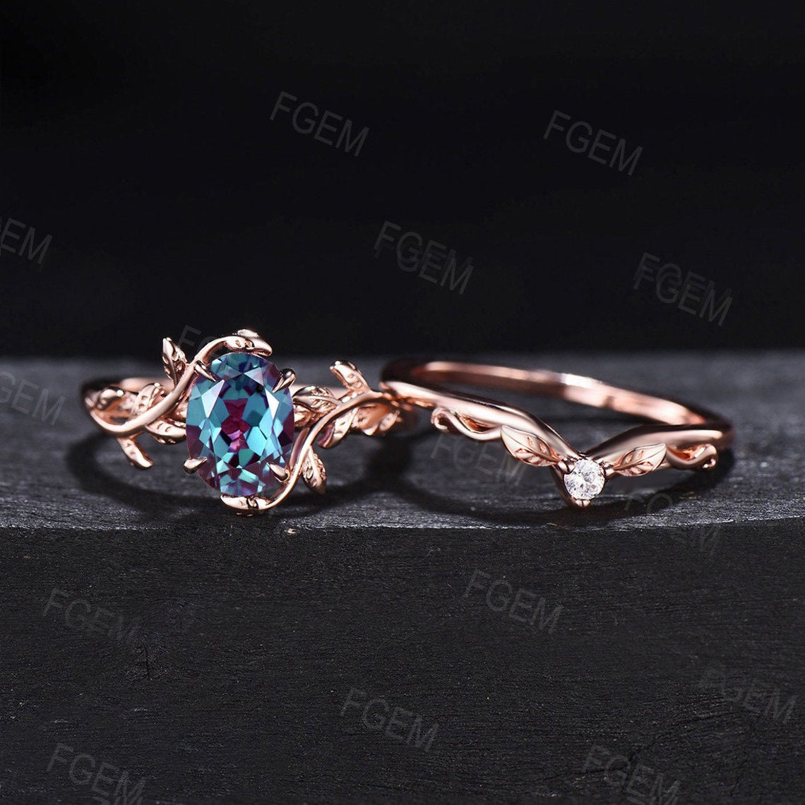 1.5ct Nature Inspired Ring Set Oval Cut Color-Change Alexandrite Engagement Rings Leaf Vine Ring Unique Solitaire Ring June Birthstone Gifts