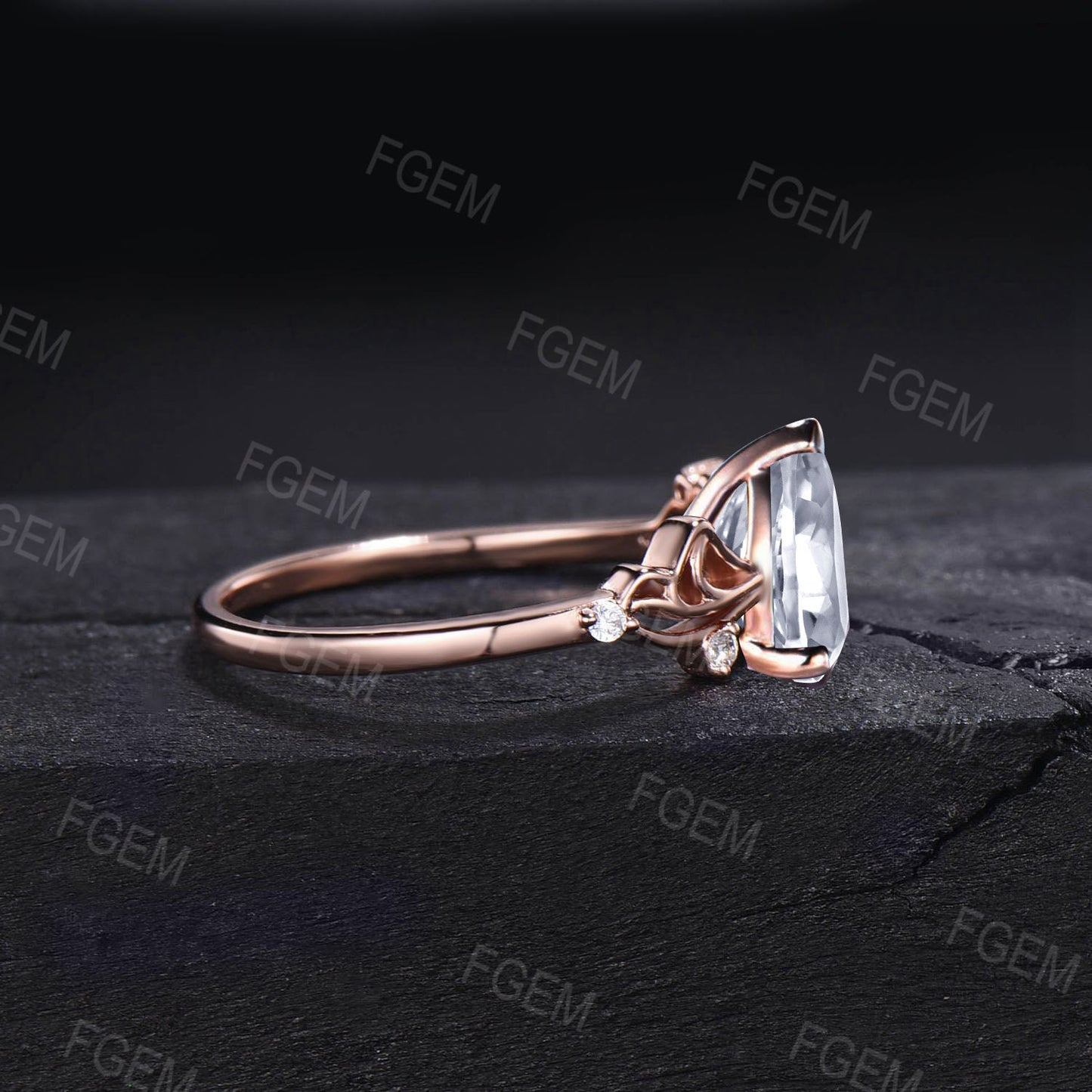 1.25ct Pear Shaped Moissanite Engagement Rings 10K Rose Gold Diamond Wedding Ring Gift Unique Bow Tie Moissaite Band Bowknot Engagement Ring
