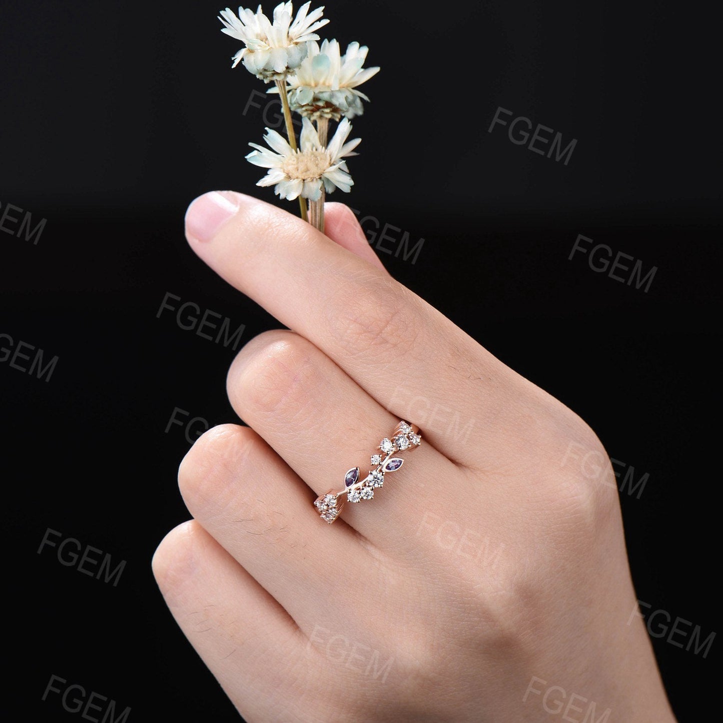Flower Leaf Alexandrite Wedding Band Leaf Branch Ring Vintage Minimalist Moissanite Alexandrite Wedding Ring Unique Moissanite Wedding Band