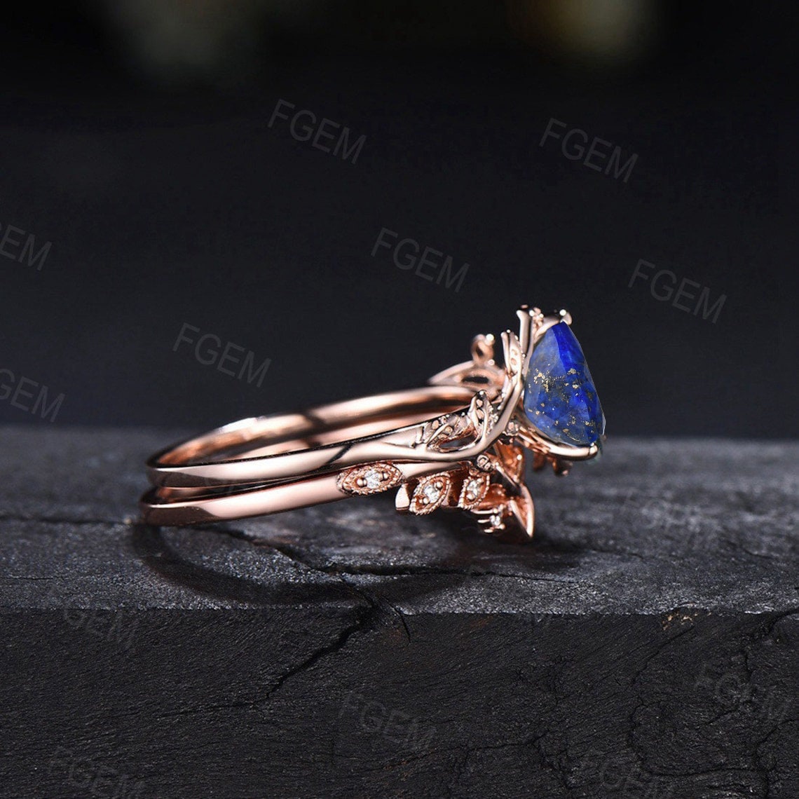 Nature Inspired Lapis Lazuli Engagement Ring Set Vintage Lapis Gold Celtic Bridal Set Pear Blue Lapis Jewelry Antique Noble Gift for Women