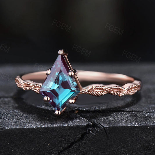 Kite Alexandrite Ring Vintage 10K Rose Gold Leaf Band Color Change Alexandrite Solitaire Ring Anniversary Gift Women June Birthstone Rings