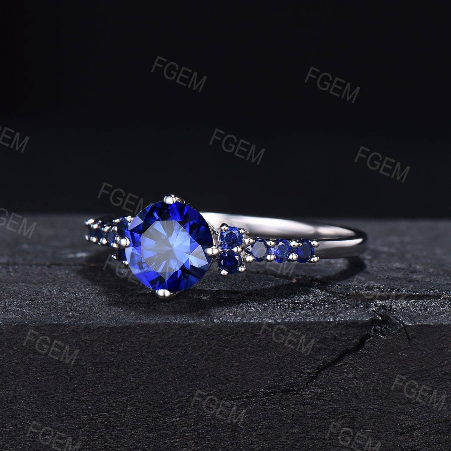 Sterling Silver Blue Sapphire Engagement Ring Vintage 7mm Round Cut Sapphire Wedding Ring September Birthstone Platinum Promise Ring Women