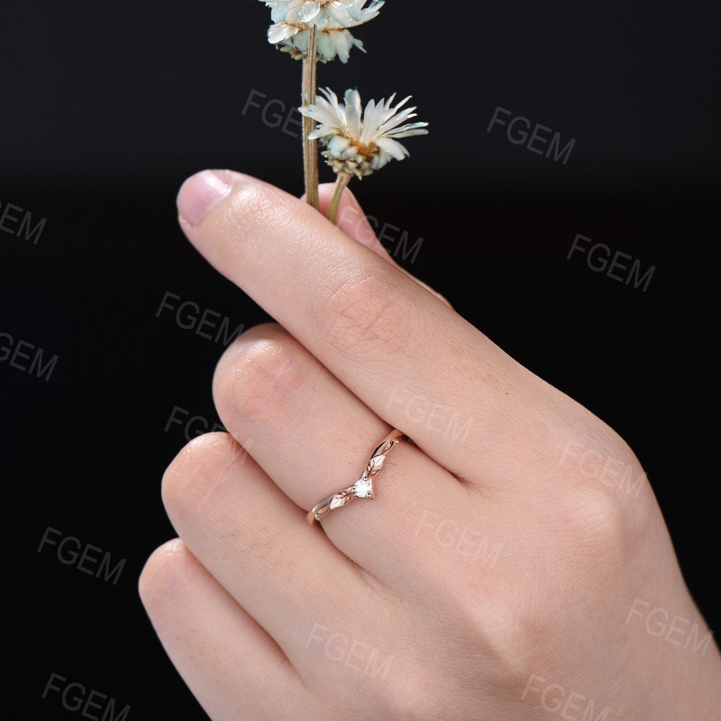 Moissanite Leaf Wedding Band Women Vintage 14k Rose Gold Diamond Filigree Nature Inspired Botanical Curved Ring Leaf Matching Stacking Band