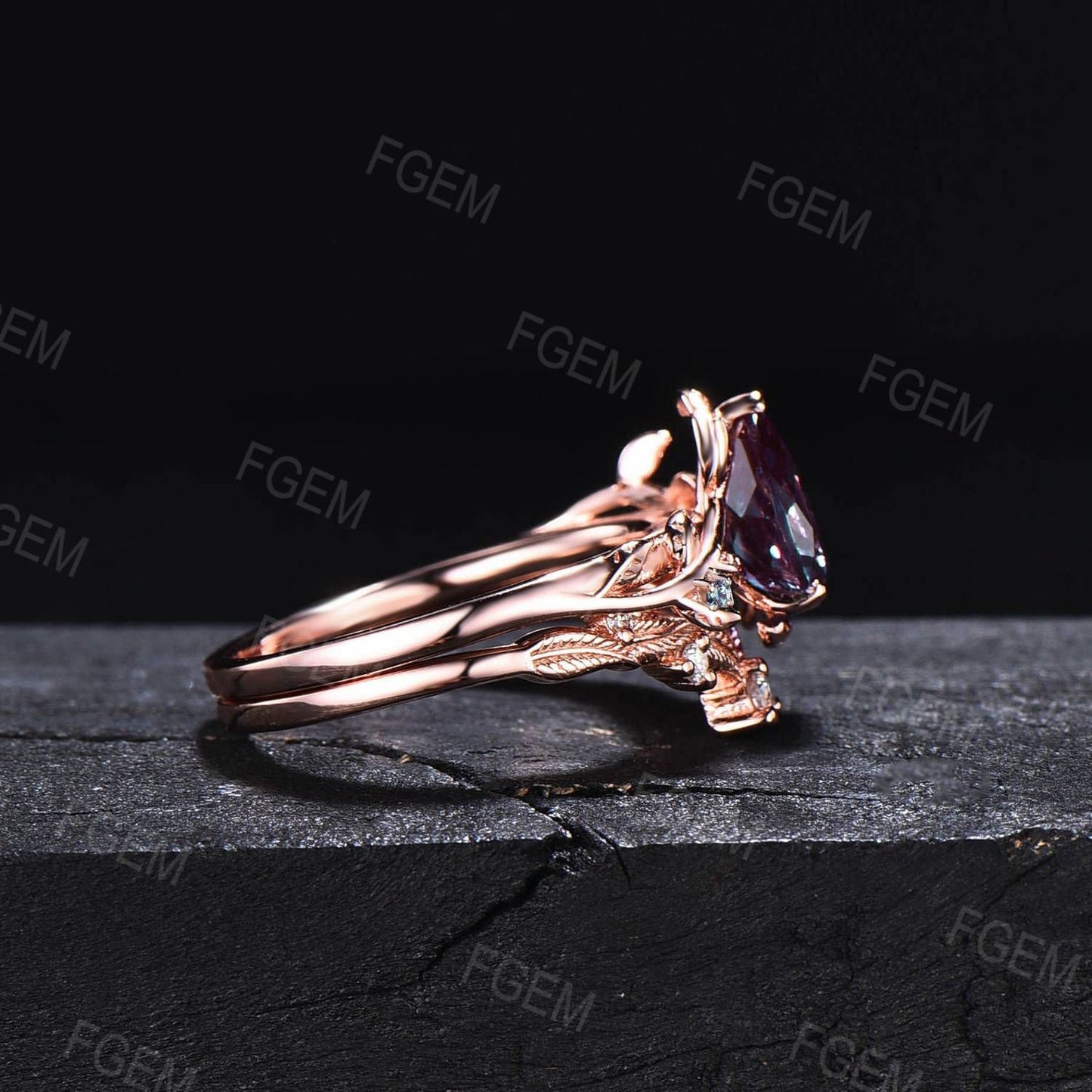 Branch Style Alexandrite Moonstone Ring Set 1.25ct Teardrop Alexandrite Engagement Ring June Birthstone Wedding Ring Leaf Nature Bridal Set