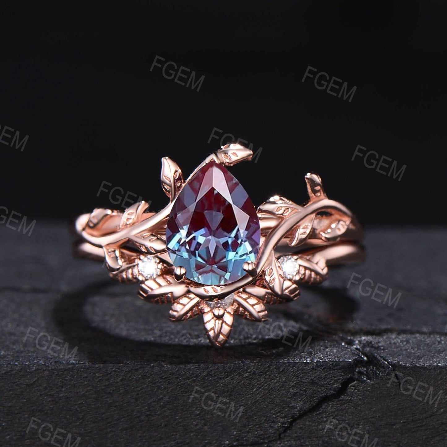 Branch Style Alexandrite Engagement Ring Set 14k Rose Gold 1.25ct Pear Cut Alexandrite Moissanite Solitaire Ring Leaf Nature Wedding Ring