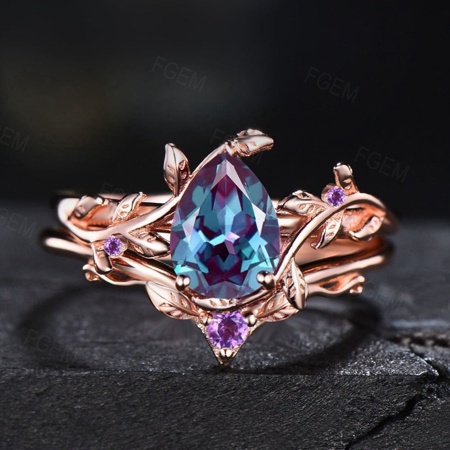 10K Rose Gold 1.25ct Leaf Vine Branch Pear Alexandrite Amethyst Bridal Set Nature Inspired Color-Change Alexandrite Ring Set Proposal Gift