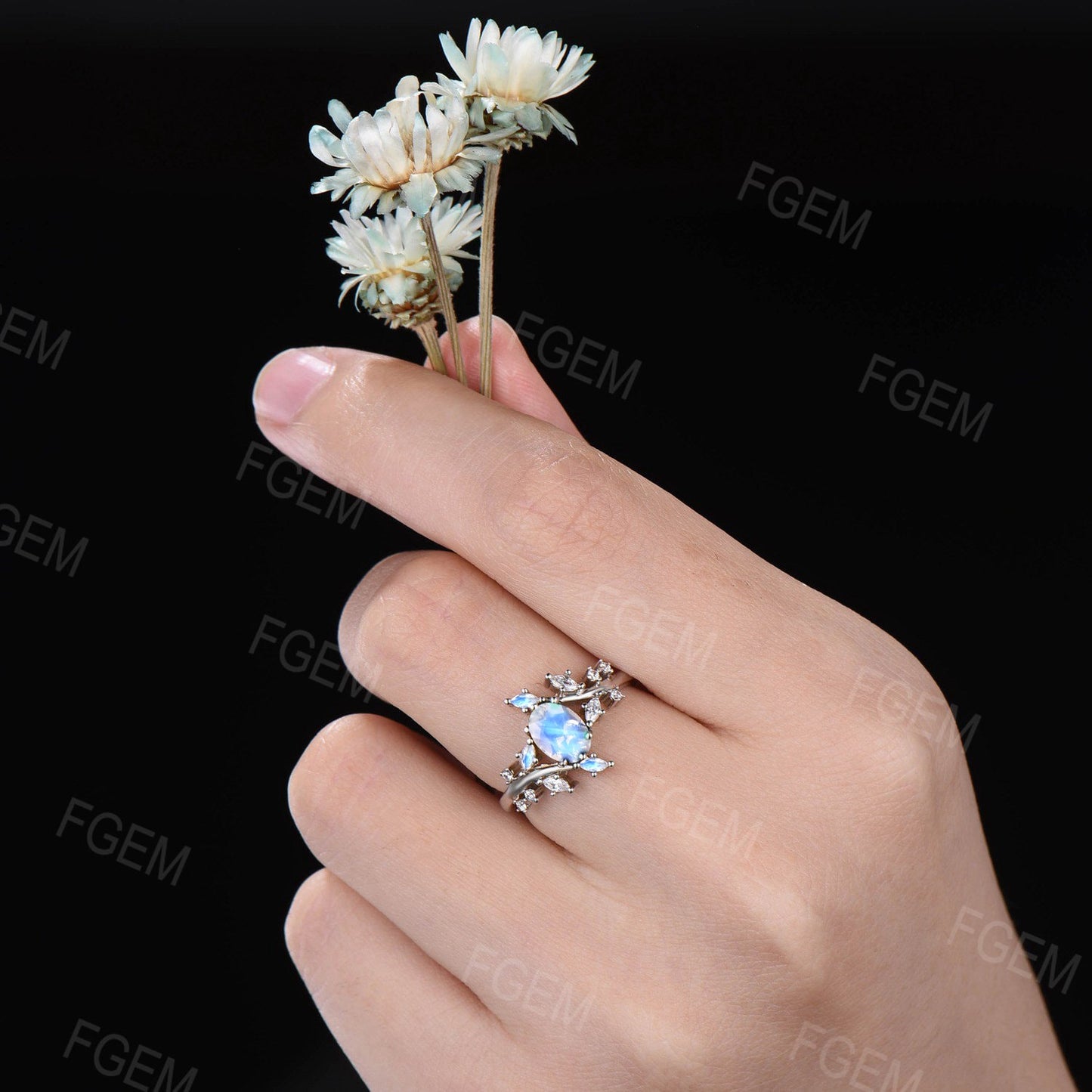 Oval Natural Moonstone Engagement Rings Vintage White Gold Nature Inspired Leaf Cluster Moonstone Moissanite Wedding Ring Anniversary Gifts