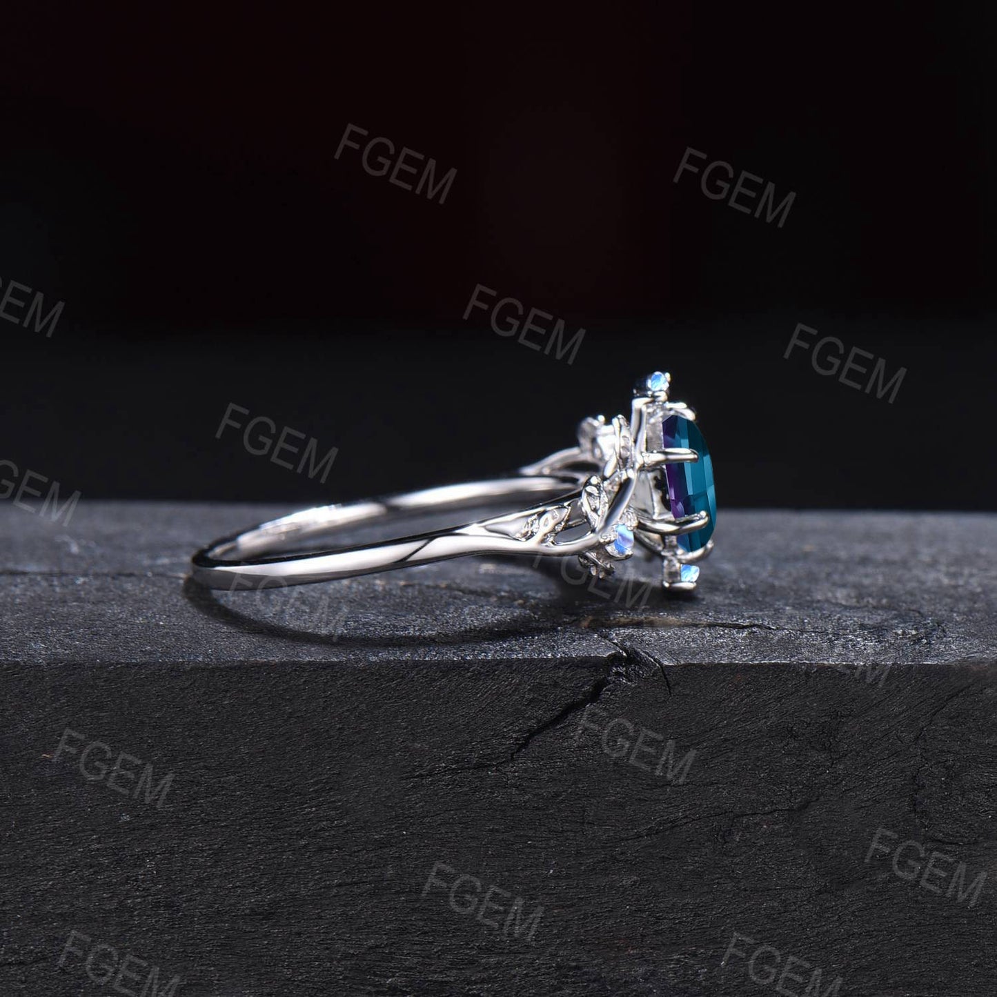 Nature Inspired Alexandrite Moonstone Ring Vintage 1ct Branch Leaf Hexagon Alexandrite Cluster Engagement Ring June Birthstone Jewelry Gift