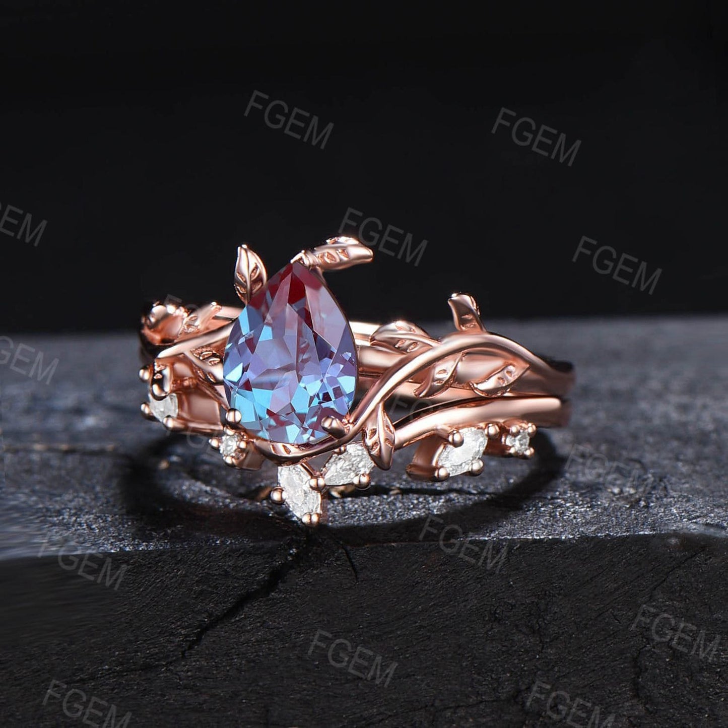 Nature Inspired Pear Alexandrite Engagement Ring Leaf Vine Ring Set Unique 1.25ct Branch Alexandrite Solitaire Ring Wedding Anniversary Gift