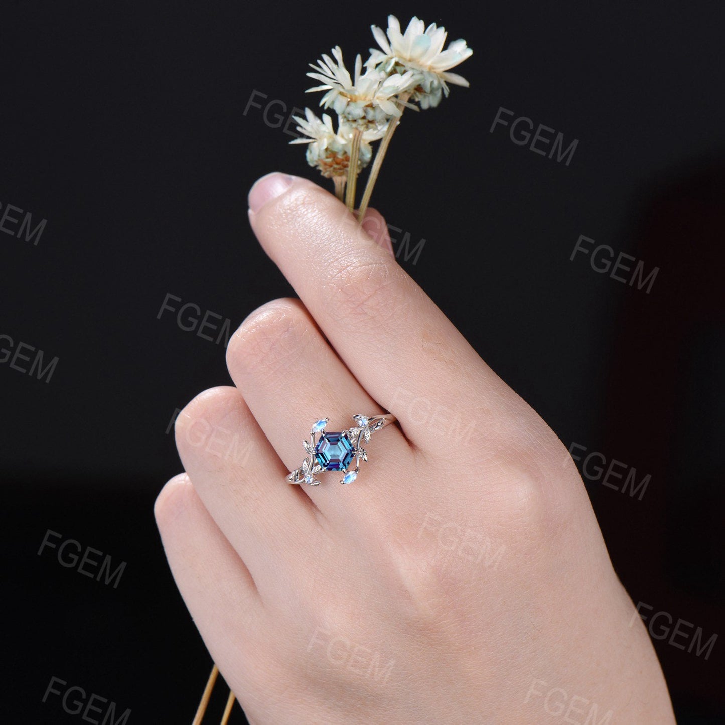 Nature Inspired Alexandrite Moonstone Ring Vintage 1ct Branch Leaf Hexagon Alexandrite Cluster Engagement Ring June Birthstone Jewelry Gift