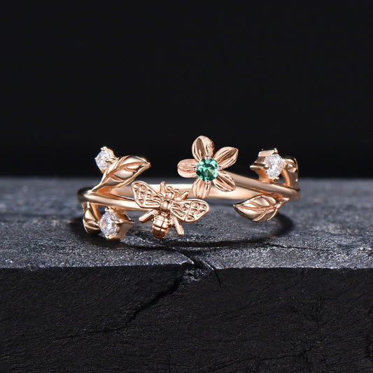 Green Emerald Leaf Wedding Band Vintage Spring Flower Honey Bee Matching Band Art Deco Nature Inspired Wedding Ring Beekeeper Jewelry Gifts