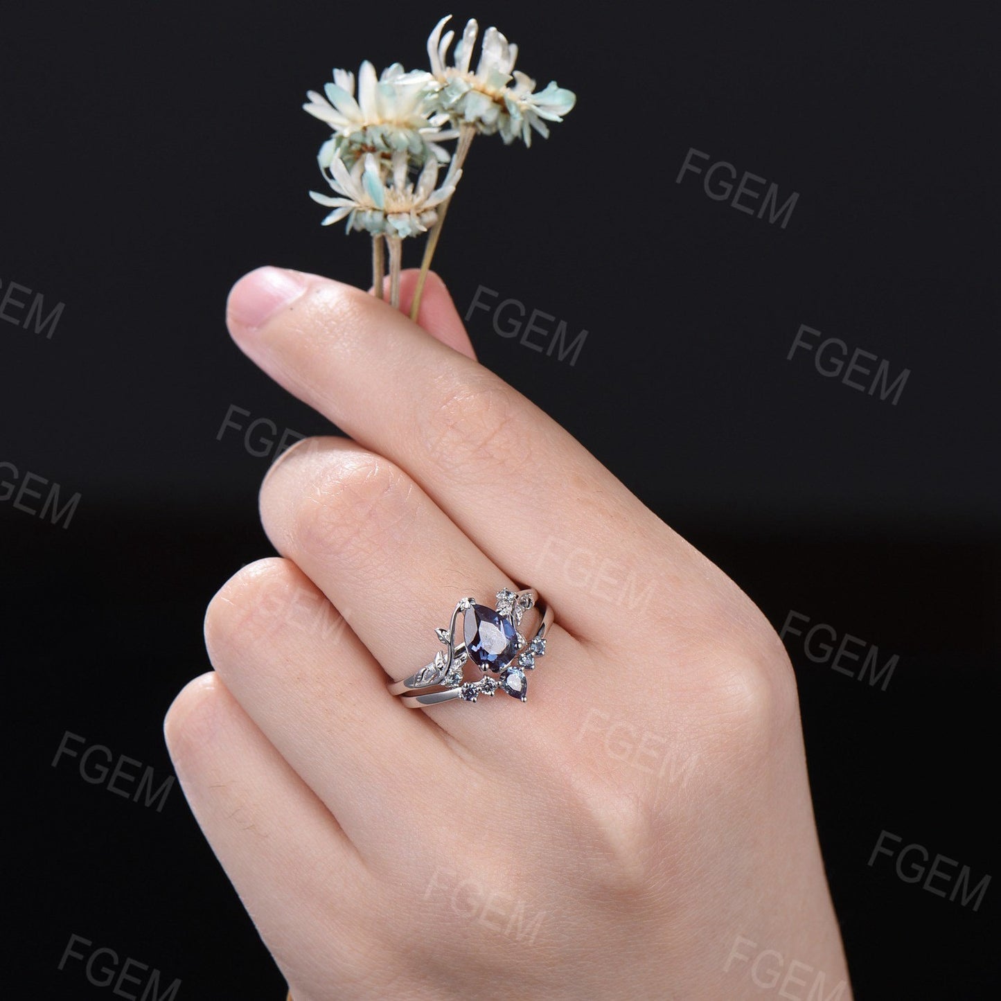 1.25ct Teardrop Alexandrite Ring Set Nature Inspired Alexandrite Engagement Ring Leaf Vine Branch Wedding Ring Set Unique Anniversary Gifts