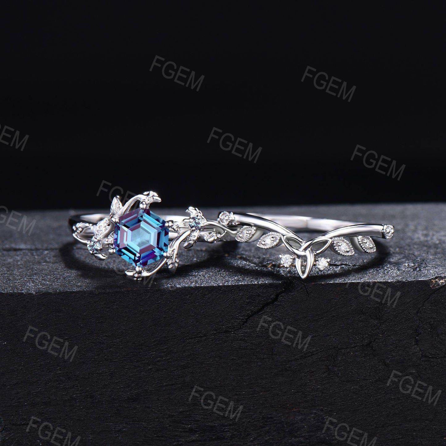 Nature Alexandrite Wedding Ring Set 10K/14K/18K Rose Gold Unique 1ct Hexagon Alexandrite Leaf Ring Set Celtic Knot Bridal Set Promise Ring
