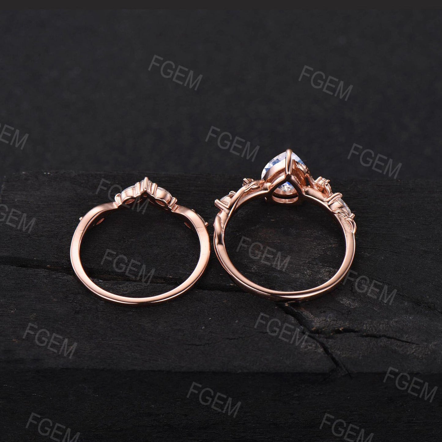 Natural Moonstone Engagement Ring Set Vintage Cluster Rose Gold Bridal Set Nature Inspired Pear Moonstone Ring Curved Moonstone Wedding Band