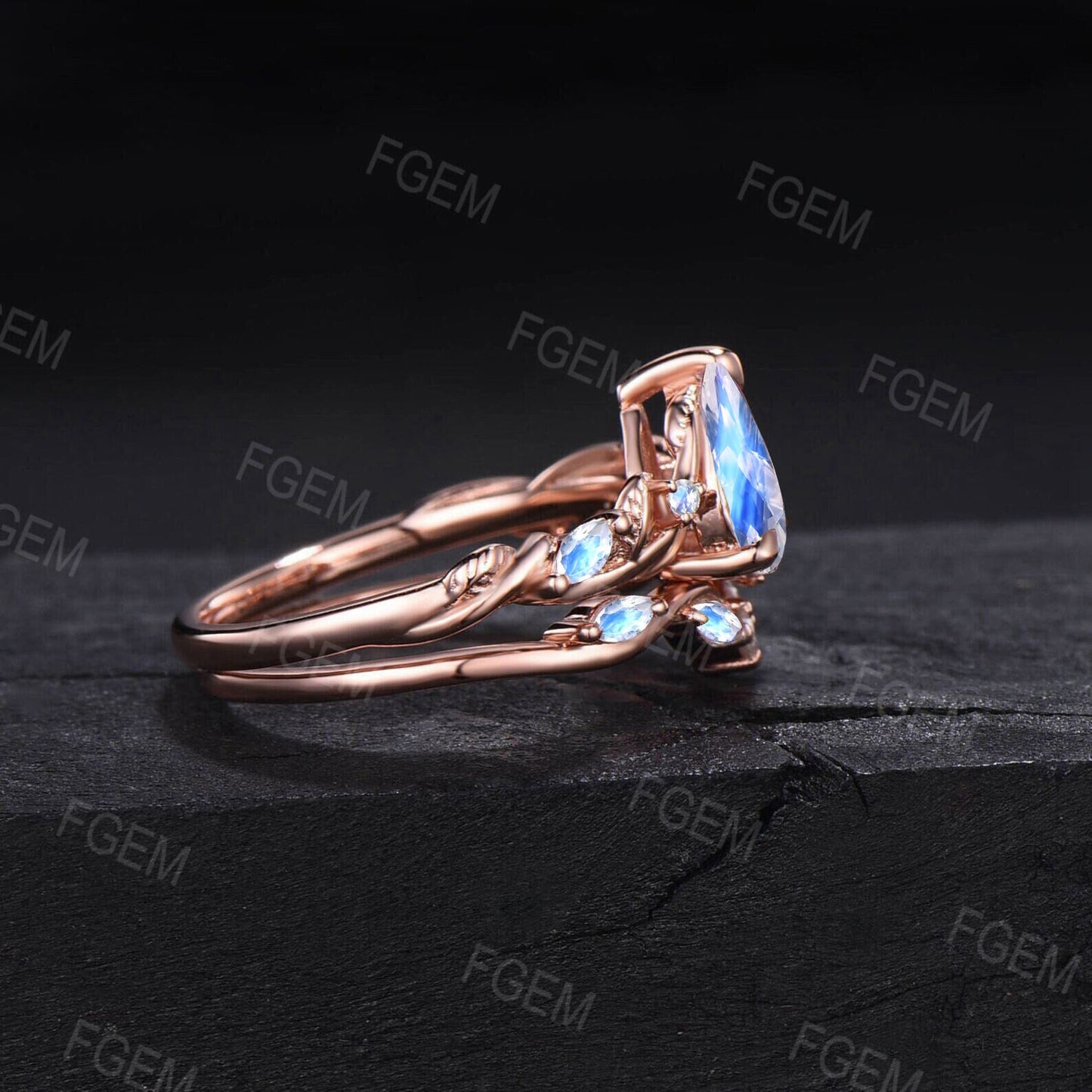 Natural Moonstone Engagement Ring Set Vintage Cluster Rose Gold Bridal Set Nature Inspired Pear Moonstone Ring Curved Moonstone Wedding Band