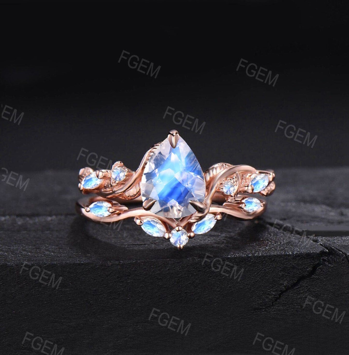 Natural Moonstone Engagement Ring Set Vintage Cluster Rose Gold Bridal Set Nature Inspired Pear Moonstone Ring Curved Moonstone Wedding Band