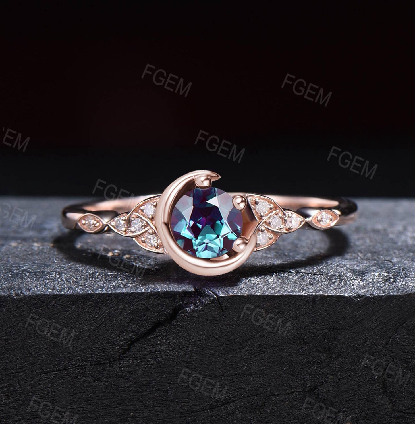 5mm Round Cut Color-Change Alexandrite Celestial Moon Engagement Ring Celtic Knot Trinity Band 10K Rose Gold Alexandrite Moissanite Rings