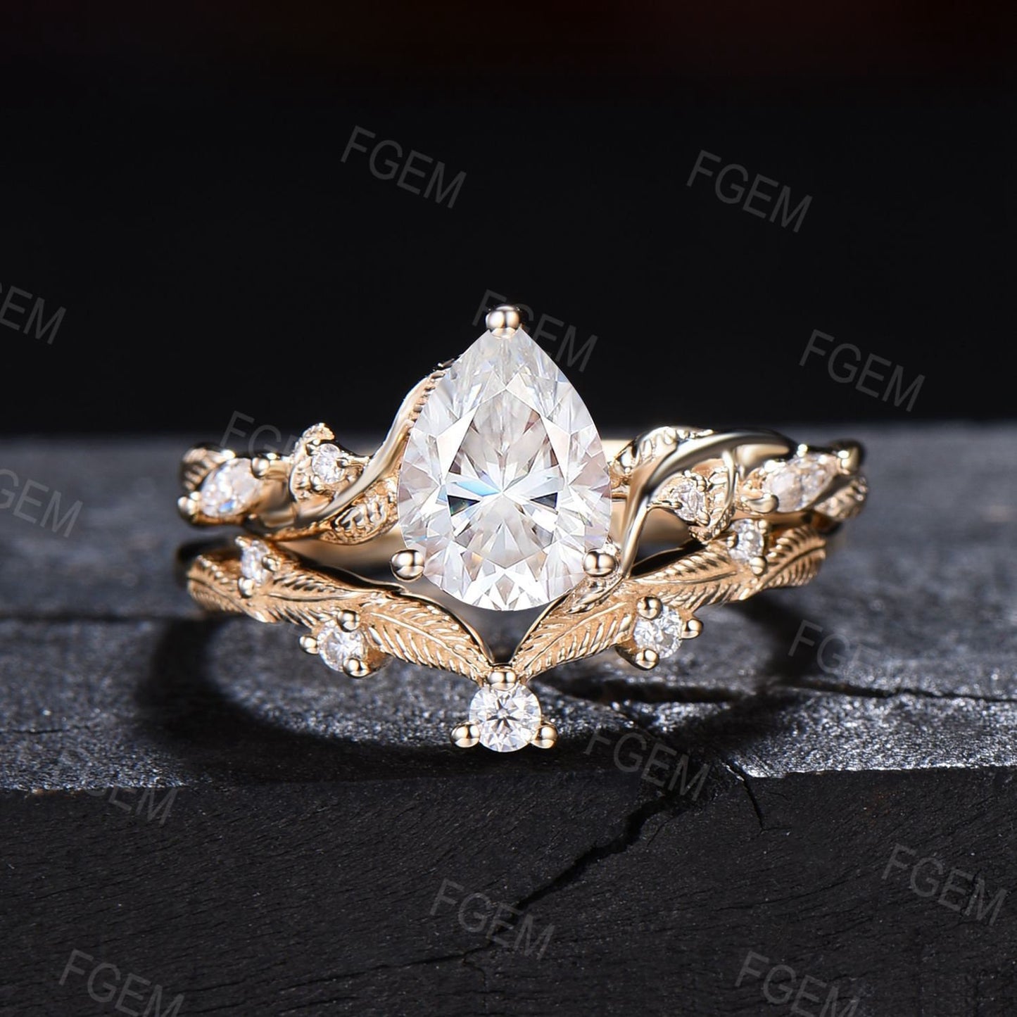 1.25ct Pear Moissanite Engagement Ring Set 14K Solid Yellow Gold Nature Inspired Moissanite Diamond Bridal Set Leaf Vine Branch Wedding Ring