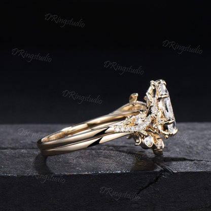 Kite Cut Lab Grown Diamond Engagement Ring 14k Yellow Gold Leaf Moon Wedding Ring Set Floral Diamond Ring IGI Certified Diamond Promise Ring