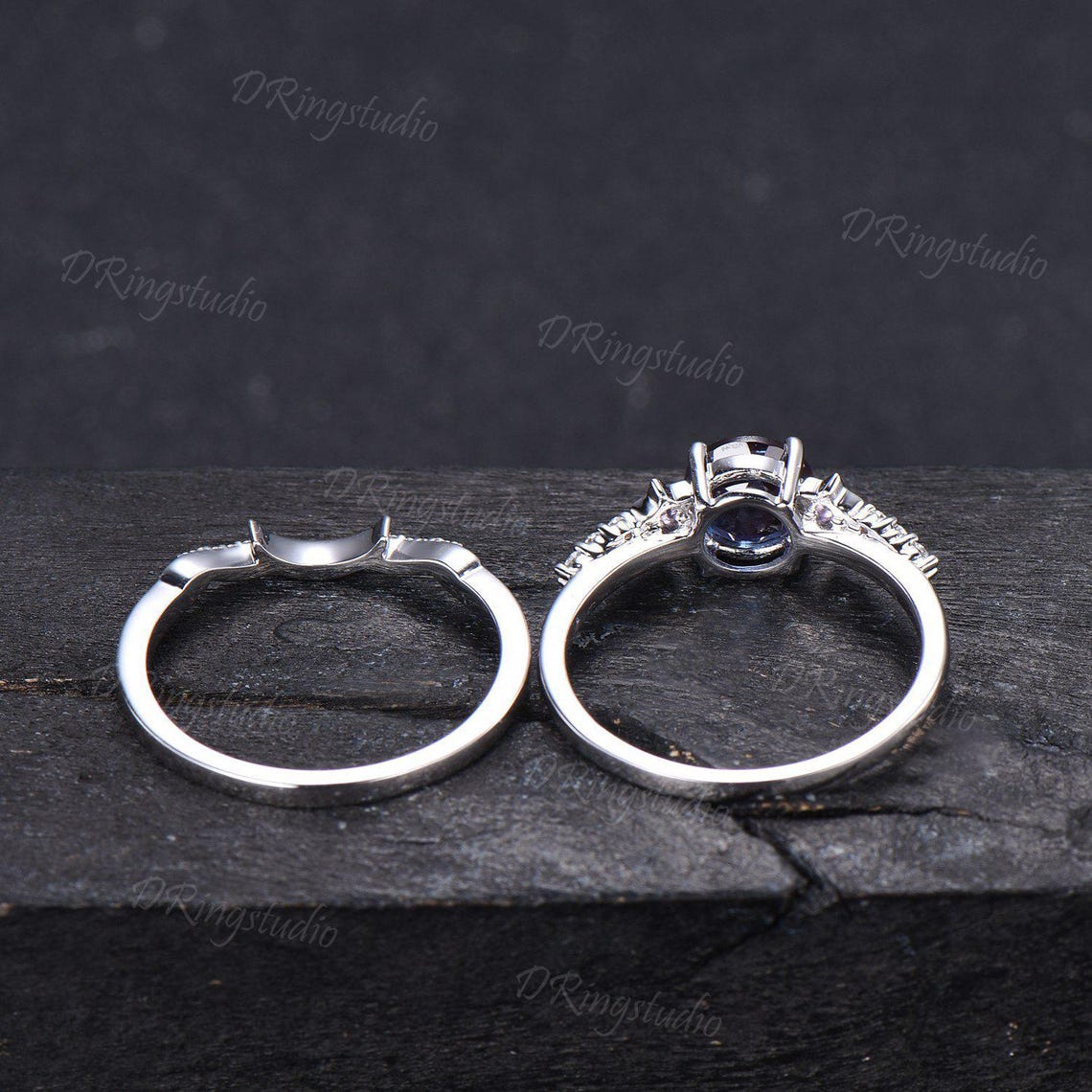 Black Gold Moon Nebula Blue Sandstone Ring Set Celestial Round Blue Goldstone Star Engagement Ring Amethyst Cluster Promise Bridal Ring Set