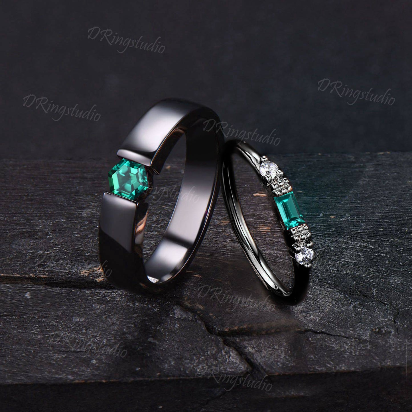 Vintage Green Emerald Couple Wedding Ring Gothic Gemstone Ring Set for Men and Women