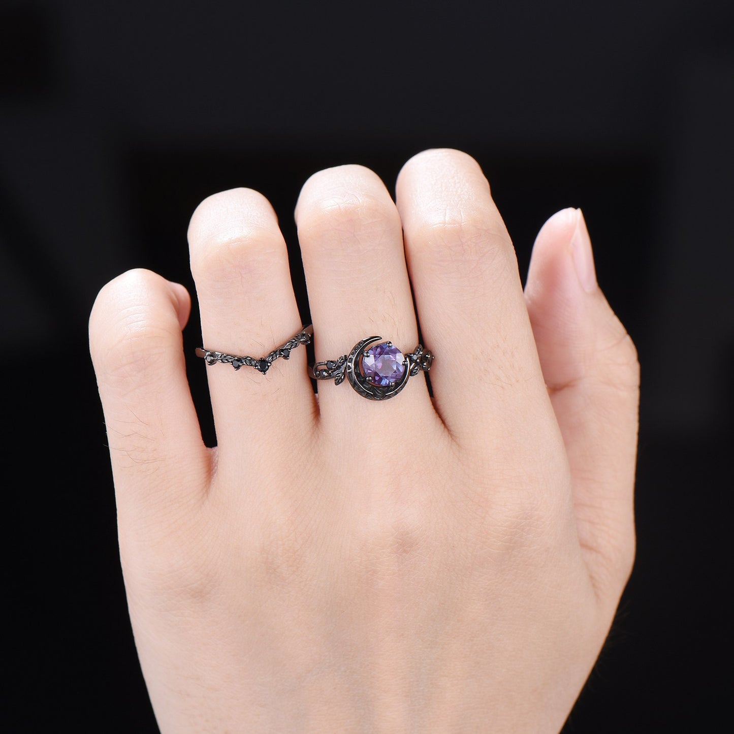 Gothic Black Galaxy Moon Alexandrite Engagement Ring Black Gold Nature Inspired Leaves Ring 1ct Round Alexandrite Wedding Ring Proposal Gift