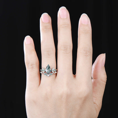Kite Cut Green Moss Agate Engagement Ring Set Unique Marquise Natural Green Gemstone Cluster Ring 925 Sterling Silver 2pcs Bridal Ring Set