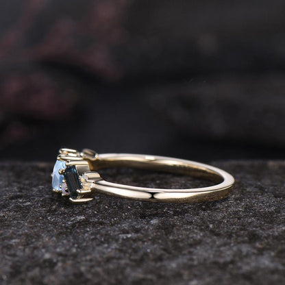 Vintage Round Alexandrite Engagement Ring Set June Birthstone Alexandrite Wedding Band 14k Rose Gold Cluster Halo 3pcs Bridal Ring Set Women