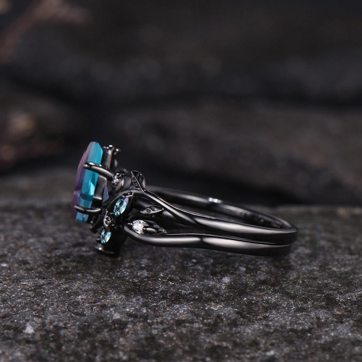 Kite Cut Alexandrite Engagement Ring Set Unique Leaf Vine Twig Branch Nature Inspired Ring Moon Ring June Birthstone 2pcs Bridal Ring Set