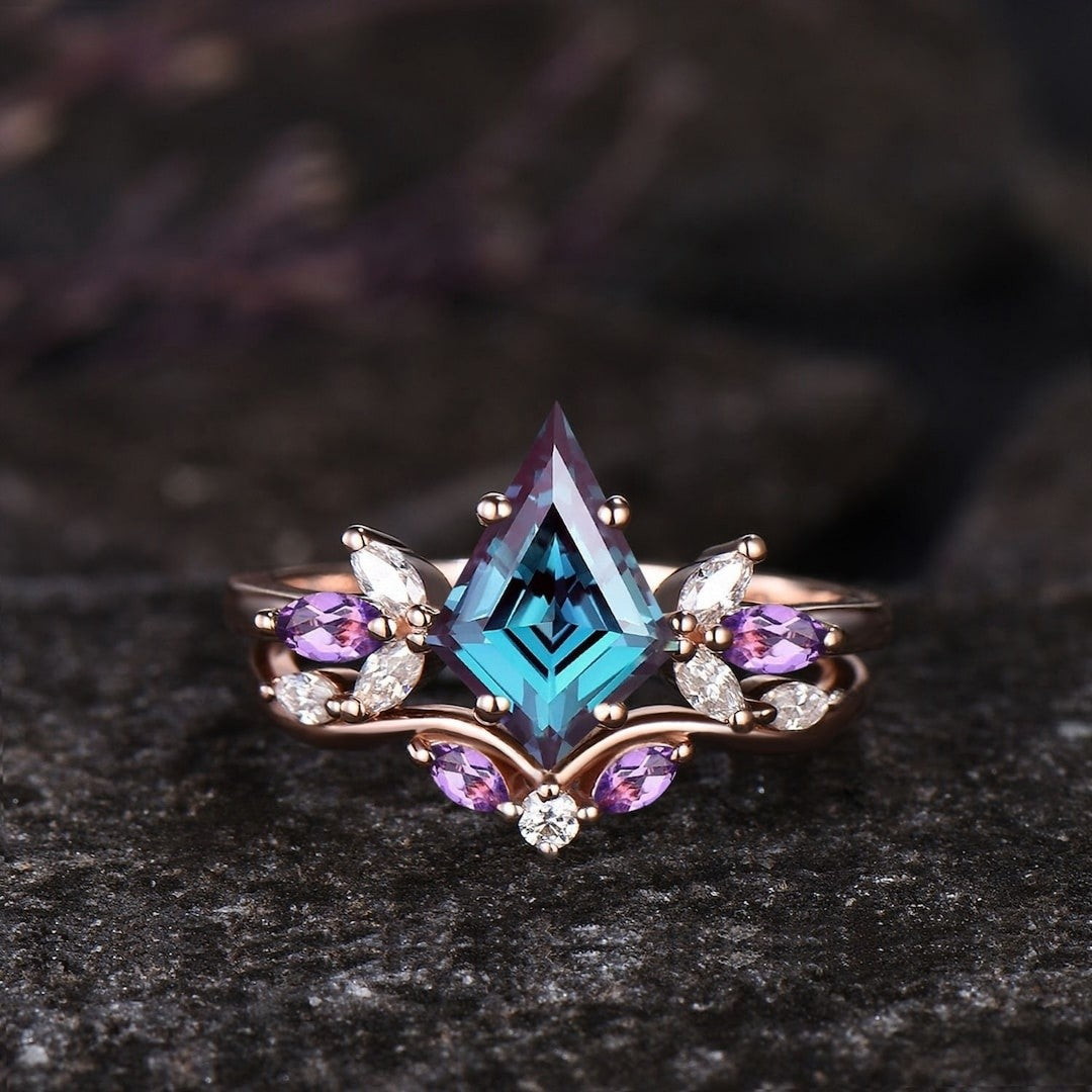 Unique Kite Cut Alexandrite Engagement Ring Set Vintage Natural Amethyst Moonstone Aquamarine Wedding Ring Art Deco 2pcs Bridal Ring Set
