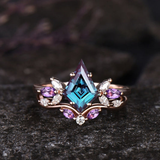Unique Kite Cut Alexandrite Engagement Ring Set Vintage Natural Amethyst Moonstone Aquamarine Wedding Ring Art Deco 2pcs Bridal Ring Set