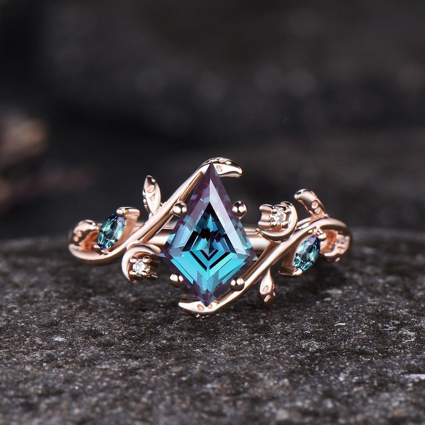 Kite Cut Alexandrite Engagement Ring Set Unique Leaf Vine Twig Branch Nature Inspired Ring Moon Ring June Birthstone 2pcs Bridal Ring Set