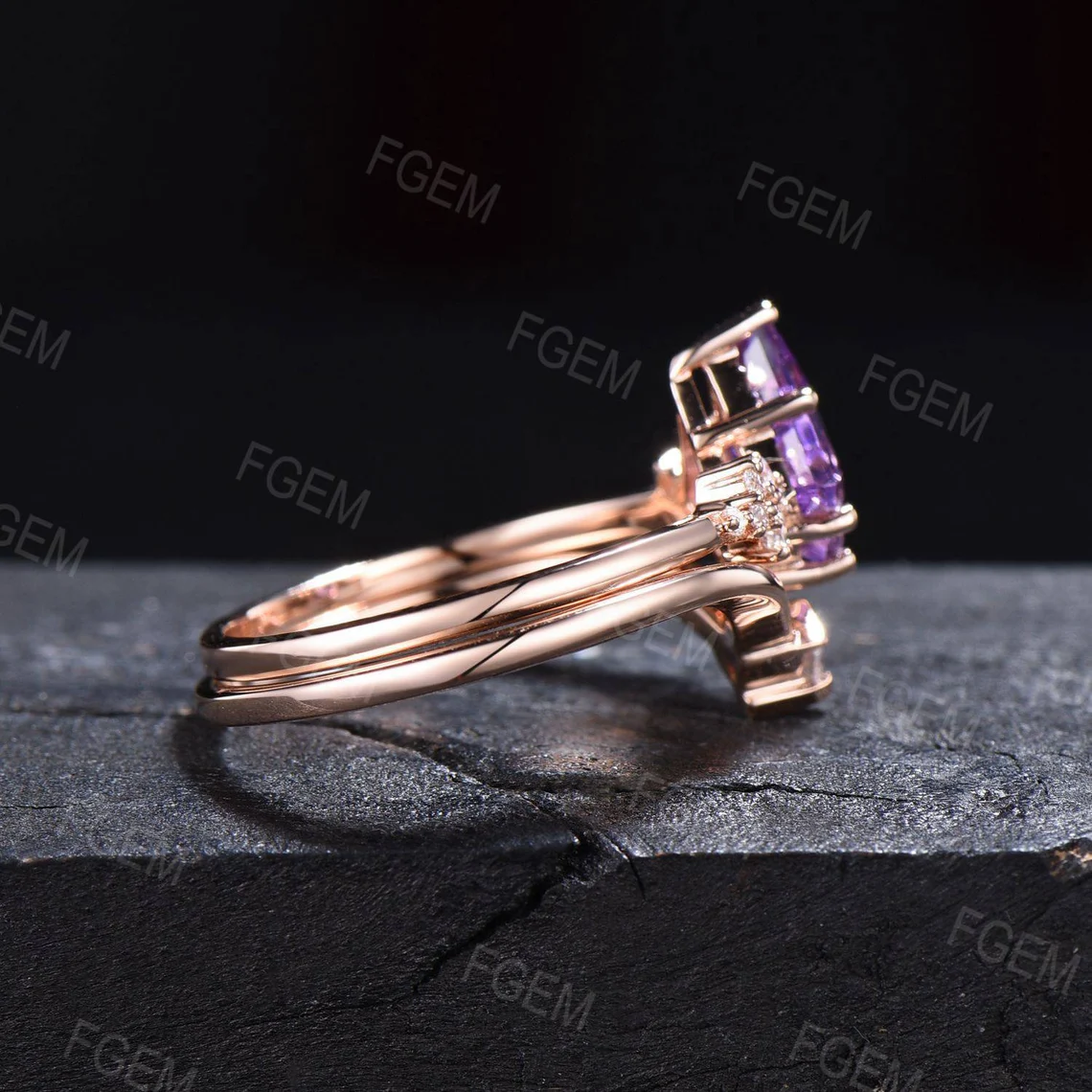 2pcs Amethyst Moissanite Ring Set 14K Solid Gold Natural Crystal Wedding Ring Set Kite Cut Purple Stone Engagement Ring Unique Bridal Set