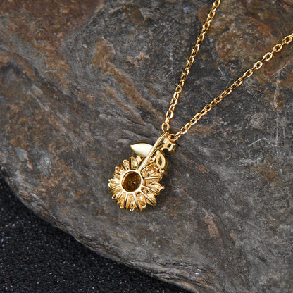 Vintage Sunflower Necklace Round Cut Citrine With Emerald Marquise Peridot Leaf Nature Inspired Floral Pendant Dainty Botanical Jewelry Gift