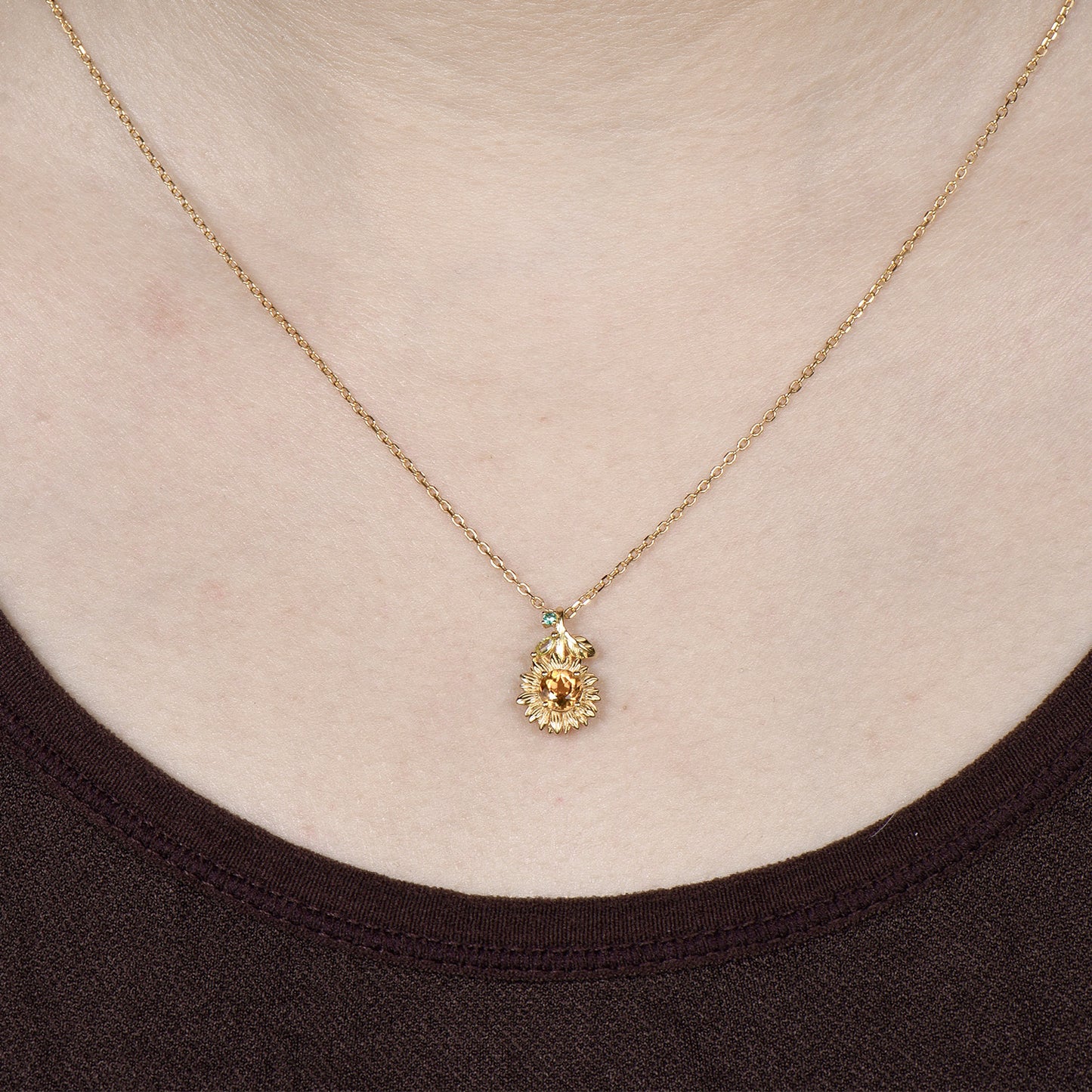 Vintage Sunflower Necklace Round Cut Citrine With Emerald Marquise Peridot Leaf Nature Inspired Floral Pendant Dainty Botanical Jewelry Gift