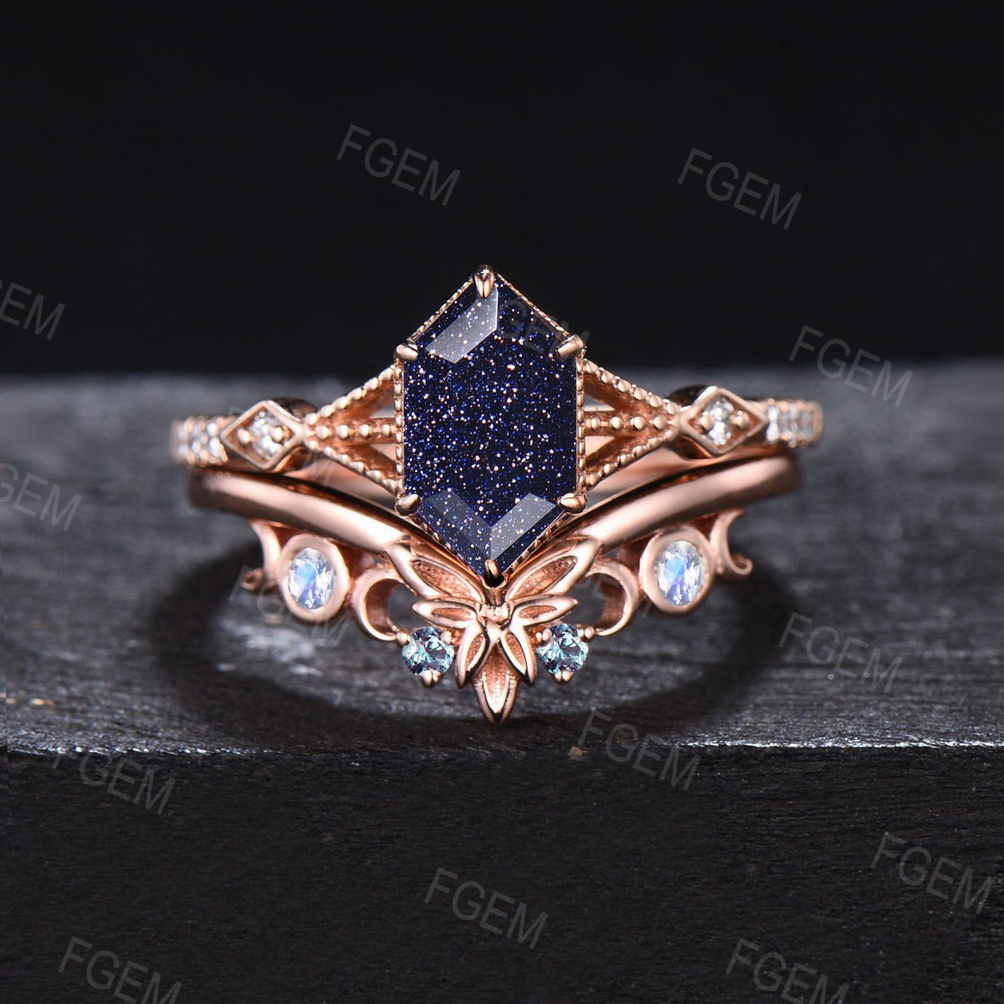 Vintage Milgrain Ring Set Long Hexagon Blue Sandstone Engagement Ring 3 Row Split Blue Goldstone Moonstone Ring Moon Leaf Ring Proposal Gift