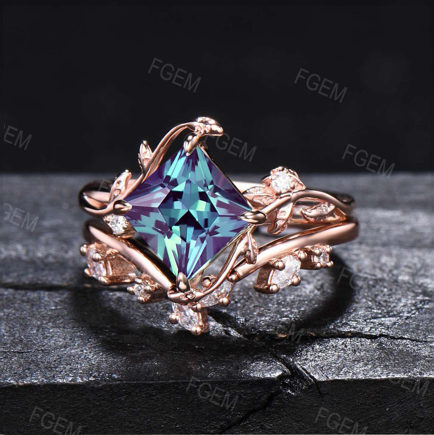 7mm Princess Cut Color-Change Alexandrite Moissanite Ring Set Nature Inspired Branch Leaf Alexandrite Engagement Ring Anniversary Gift for Women