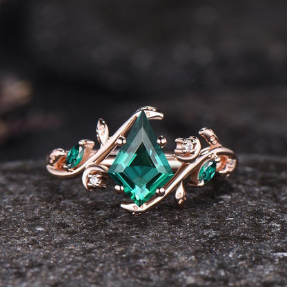 Unique Kite Cut Emerald Engagement Ring Set Art Deco Moon Ring Leaf Nature Inspired Ring 14k Black Gold May Birthstone 2pcs Bridal Ring Set