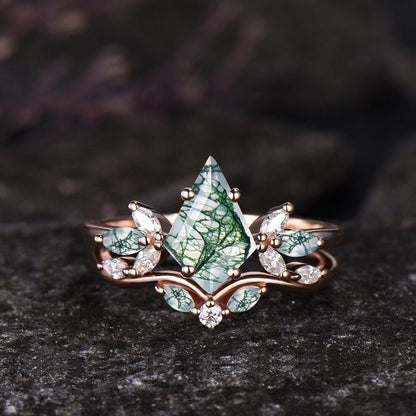 Kite Cut Green Moss Agate Engagement Ring Set Unique Marquise Natural Green Gemstone Cluster Ring 925 Sterling Silver 2pcs Bridal Ring Set