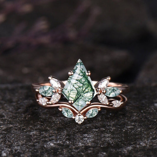 Kite Cut Green Moss Agate Engagement Ring Set Unique Marquise Natural Green Gemstone Cluster Ring 925 Sterling Silver 2pcs Bridal Ring Set